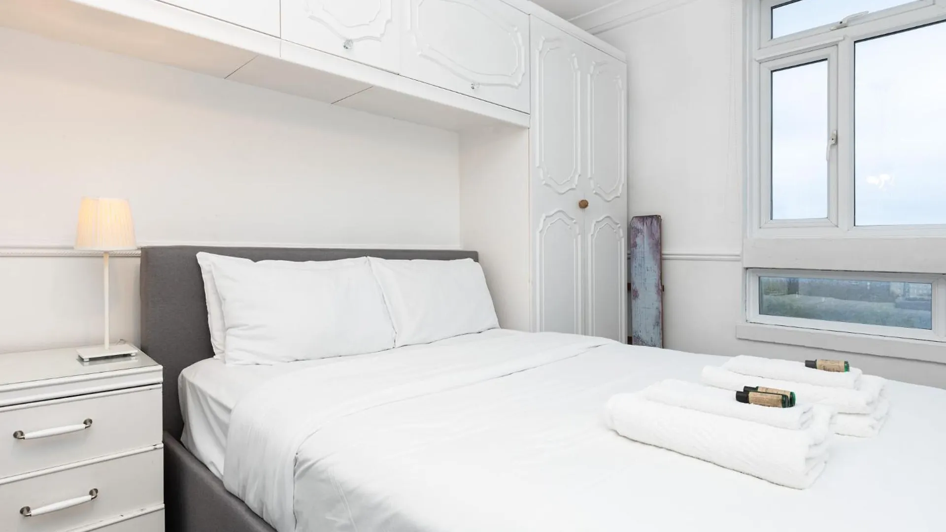 Gorgeous 2Bdr Flat In Shoreditch London 0*,  United Kingdom